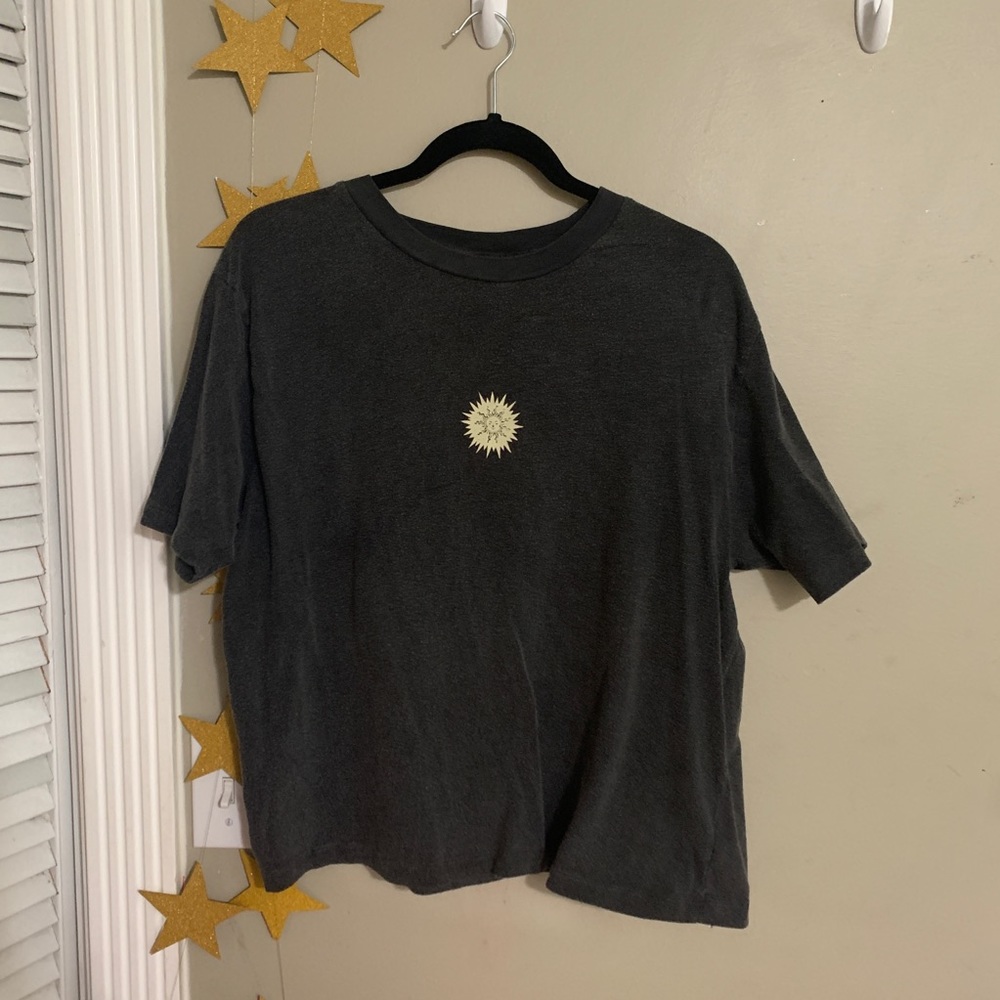 urban outfitters t shirt